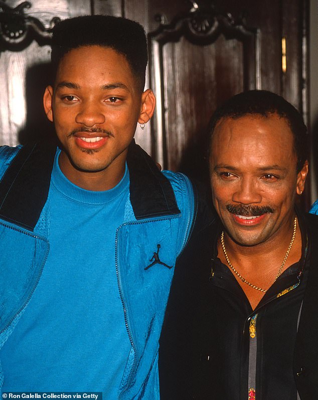 A dupla era amiga íntima há mais de 35 anos, quando Jones organizou a audição de Will para Fresh Prince em 1989; visto em outubro de 1990