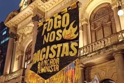 'Caso isolado número 10 milhões': ato denuncia