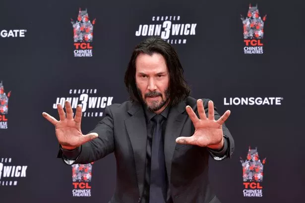 Keanu não pode fazer nada errado