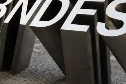 BNDES e Consórcio Nordeste firmam acordo para políticas públicas