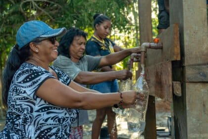Ribeirinhos destacam como sistema de captação de água diminui impactos de estiagem de 2024 no Amazonas - FAS