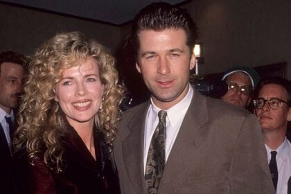 Kim Basinger quebra o silêncio em co-parentalidade com Alec Baldwin e Hilaria 18 anos depois da Jibe 'Little Pig'