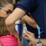 Vacina contra gripe é segura e não causa a doença; Saiba mais verdades