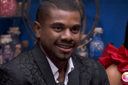 Davi Brito vira réu por violência psicológica após ameaçar ex com arma