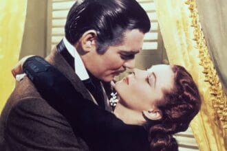 Obscenidades nuas, loucas por sexo e gritando: a verdadeira tragédia de Gone With the Wind Star's Madness revelou