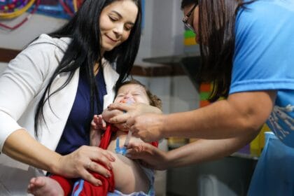 Vacinação melhora, mas ainda enfrenta desafios no Brasil