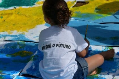 Hoje é Dia: combate ao tráfico de pessoas e primeira infância em foco
