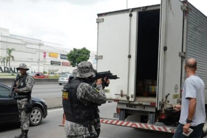 Mais de 10 mil roubos de carga foram registrados no país em 2024