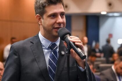 Picciani reassume vaga na Alerj e substitui deputado TH Joias