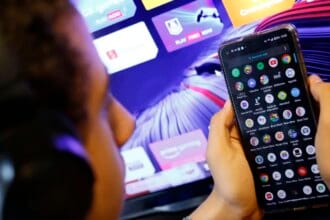 Governo anuncia classificação indicativa para apps e nova faixa etária
