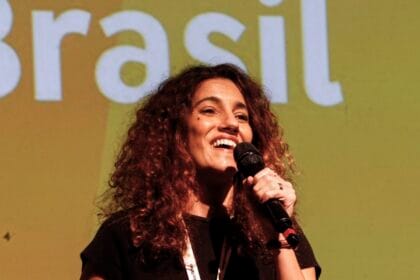 EBC: Antonia Pellegrino recebe Prêmio Amigos do Cinema Infantil