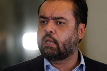 Governador reconhece excesso das competências do estado em operação