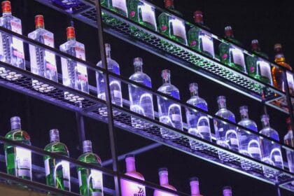 Ministério da Saúde confirma 113 registros de intoxicação por metanol