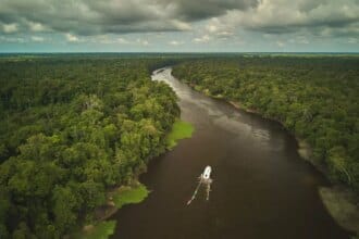 Virada Sustentável e FAS abrem chamada para atividades no Barco Cultural Banzeiro da Esperança durante a COP30 em Belém - FAS
