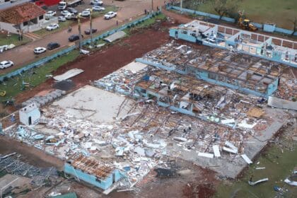 Número de feridos chega a 750 após passagem de tornado pelo Paraná