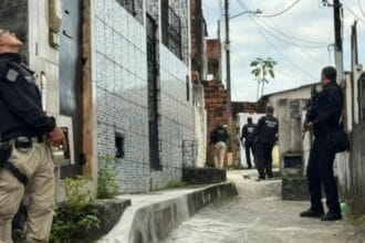 Ação contra o Comando Vermelho na Bahia prende 35; 1 pessoa foi morta