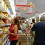 Mudanças no vale-alimentação ajuda a combater inflação , diz Abras