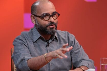 Antropólogo discute riqueza e desigualdade no DR com Demori