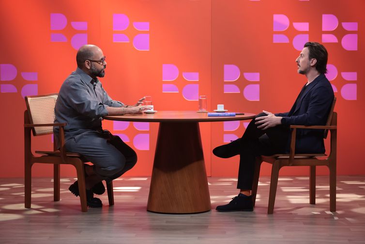 São Paulo SP 26/11/2025 Antropologo e escritor, MIchel Alcoforado ,convidado do programa DR com Demori na Empresa Brasil de Comunicação (EBC).

Foto: Paulo Pinto/Agência Brasil