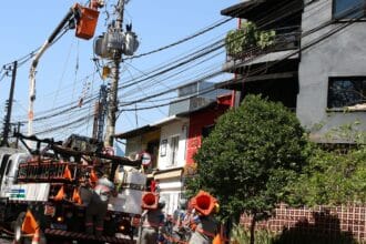 Enel diz que fornecimento de energia deve ser normalizado até amanhã