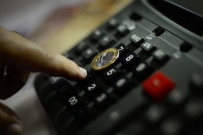 Governo Central registra déficit de R$ 20,2 bilhões em novembro