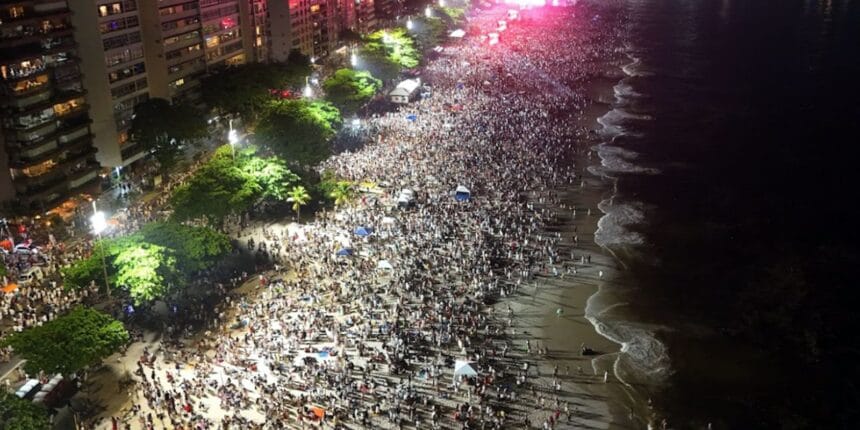 Turistas lotaram rede hoteleira de Niterói no réveillon