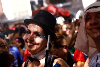 Carnaval não oficial abre pré-folia neste domingo no Rio