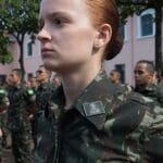 Exército inicia no Rio incorporação da 1ª turma de mulheres recrutas
