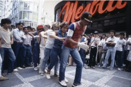Grupo Feminino: Buffalo Girls e Funk Cia, Rua 24 de Maio (1984)