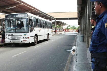 Após quatro dias, greve de rodoviários de São Luís chega ao fim