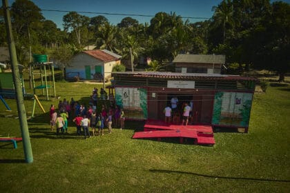 Solar Community Hub da Dell expande conectividade e conservação na Amazônia - FAS