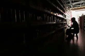 Saiba como pedir ressarcimento por prejuízos com a falta de energia