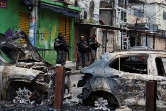 Estado e governo federal se unem para retomar territórios no Rio