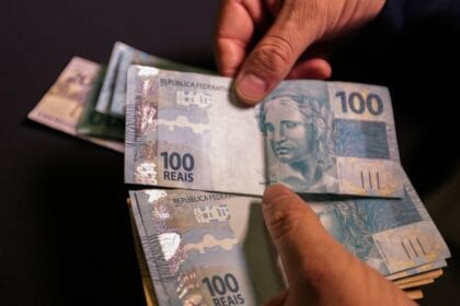 Cédulas e moedas de real, moeda brasileira