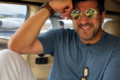 Morre o piloto e youtuber Lito Sousa, aos 59 anos