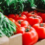Tomates vermelhos frescos